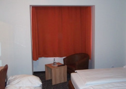 Hotel Am Schelztor 13